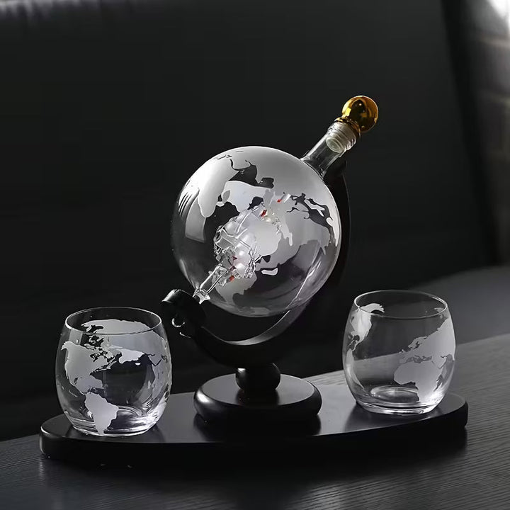 Coffret Carte du Monde — Bouteille et Verre à Whisky