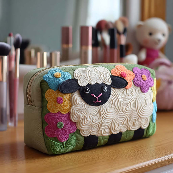 Nathalie - Trousse de toilette matelassée Moutons